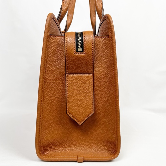 Marc Jacobs Tote - Picture 5 of 12